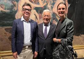 Lorenzo Pérez, Rafa Alcón y Lucía Egea en la inauguración de la exposición de Sorolla.