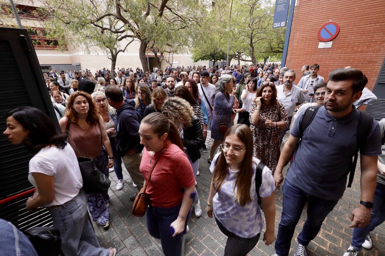 Así se han vivido las oposiciones de Correos en Valencia