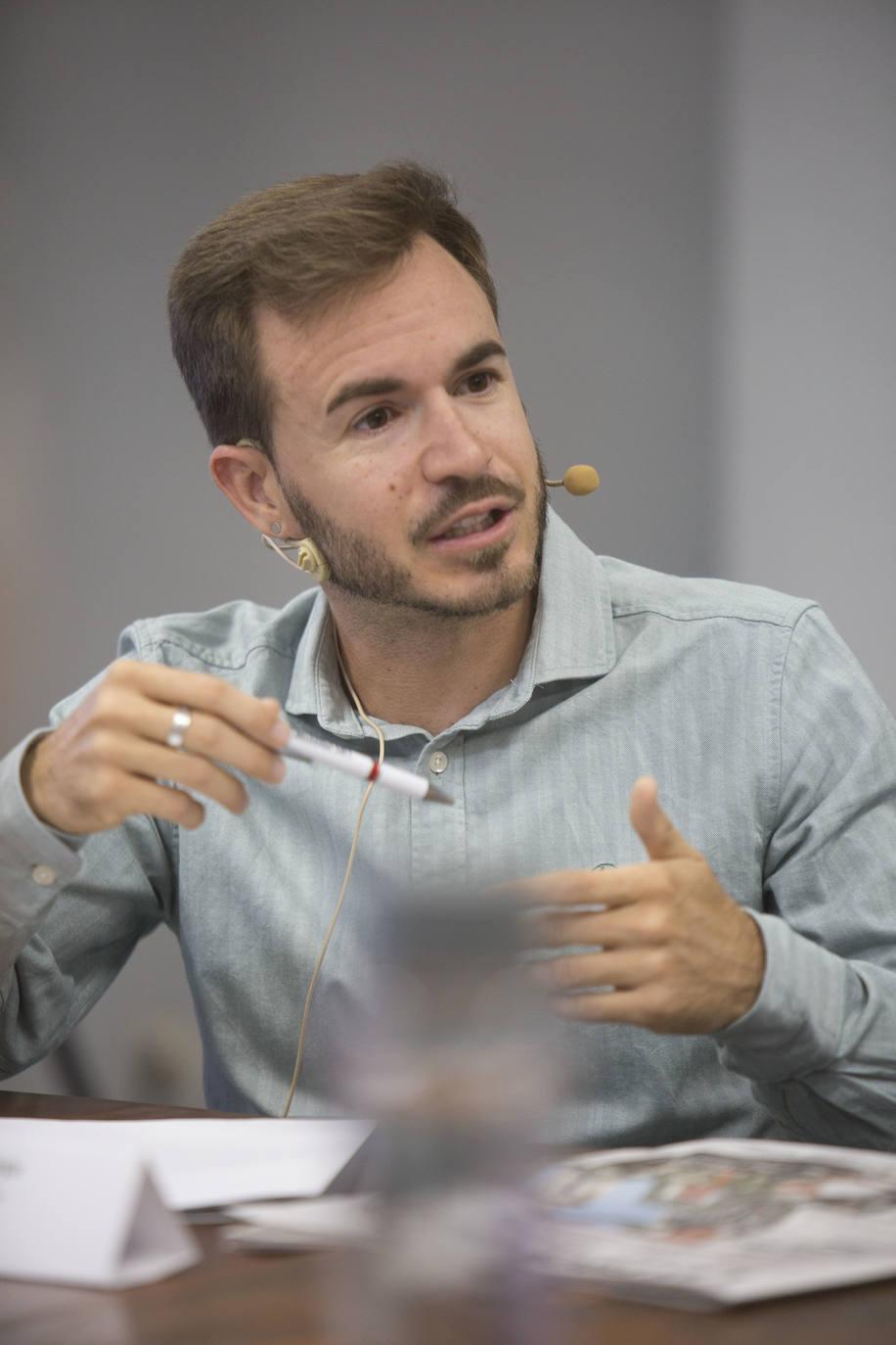 FOTOGALERÍA | Desayuno UCV &#039;Filosofía: Ámbitos laborales y globales&#039;