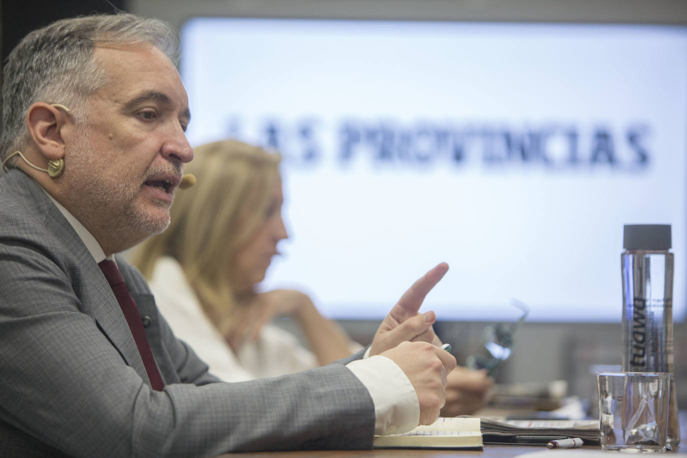 FOTOGALERÍA | Desayuno UCV &#039;Filosofía: Ámbitos laborales y globales&#039;