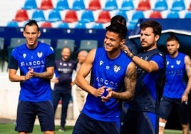 Roger Brugué, en su vuelta a los entrenamientos con el grupo.