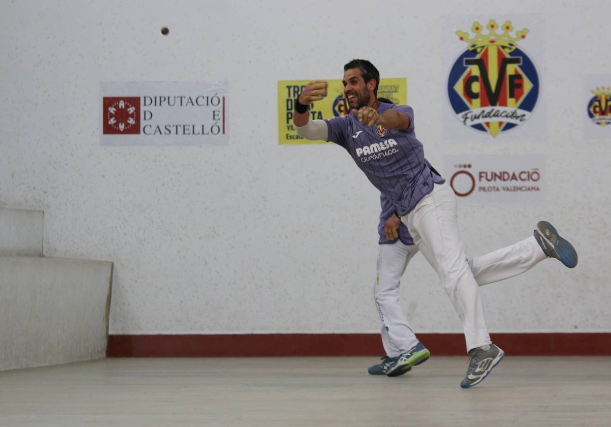 Javi, durante la partida de este domingo.