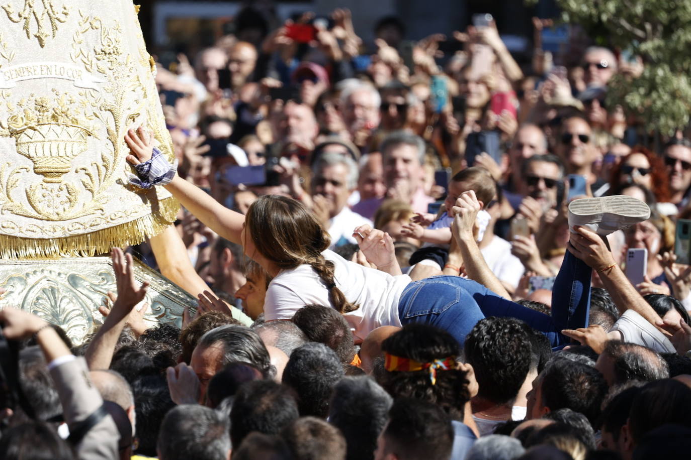 Así ha sido el Traslado de la Virgen de los Desamparados