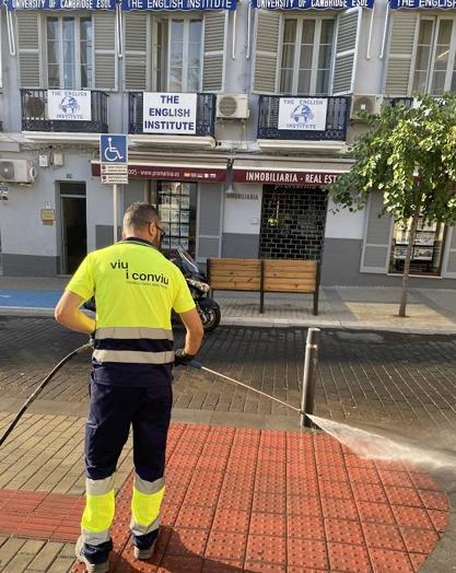 Imagen principal - Vicent Grimalt, el alcalde de la Dénia imparable