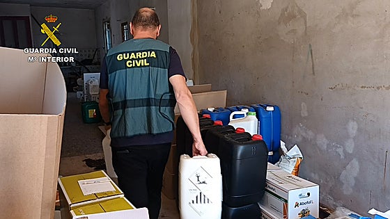 Detenido un agricultor de Càrcer que robaba productos fitosanitarios para el campo