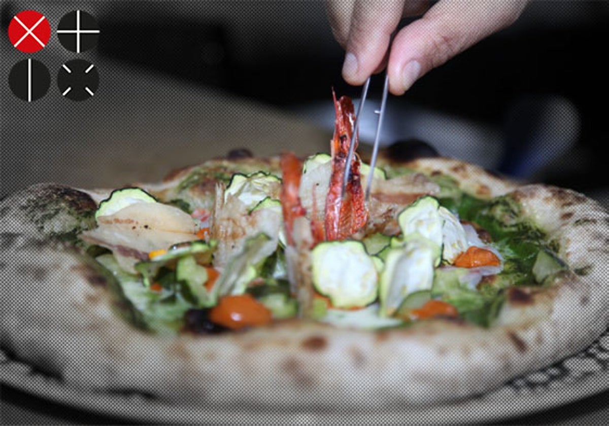 La pizza de calabacín y gamba roja de Nomada.