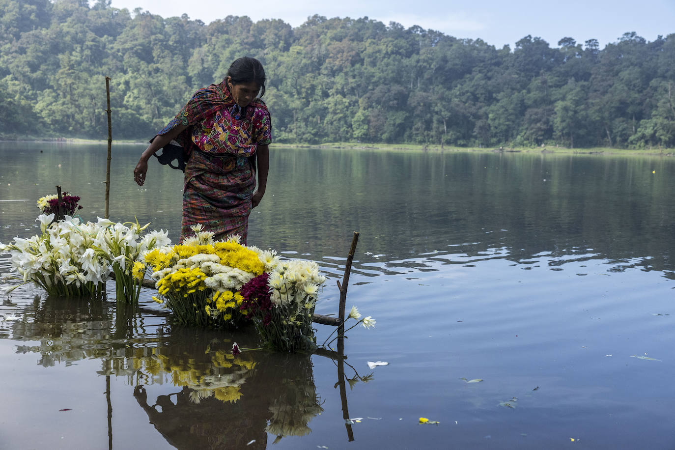 El tradicional ritual de los indígenas de Guatemala