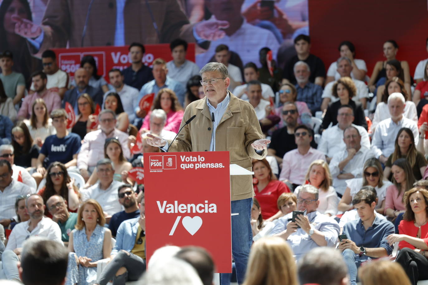 Fotos del mitin de Pedro Sánchez en Valencia antes del 28-M