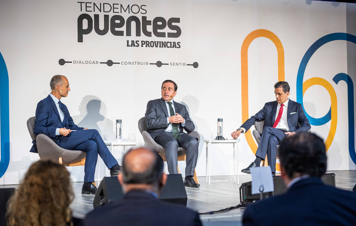 El ministro de Exteriores, José Manuel Albares, visita LAS PROVINCIAS