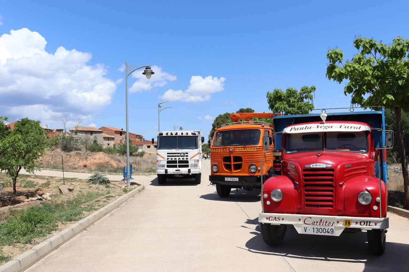 Los camiones y furgones de nuestros abuelos se dieron cita en el Rincón de Ademuz