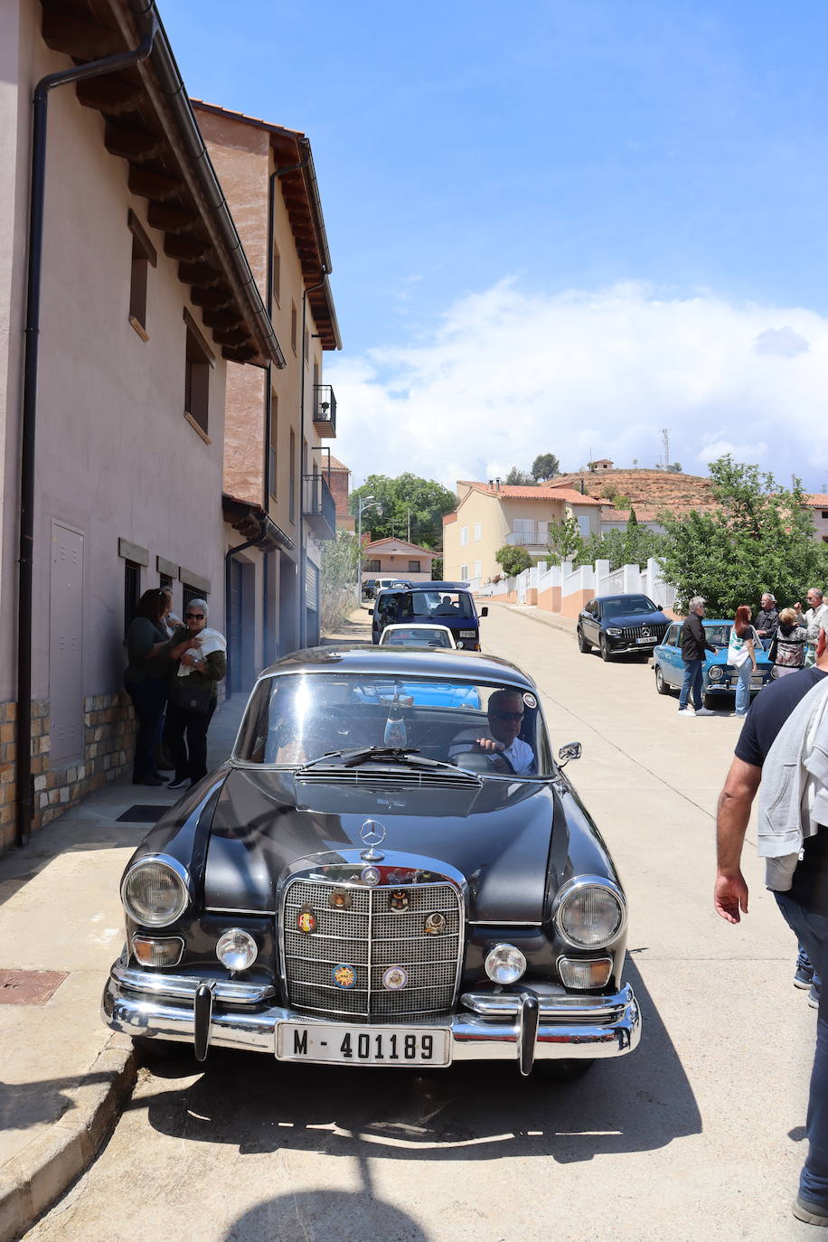 Los camiones y furgones de nuestros abuelos se dieron cita en el Rincón de Ademuz