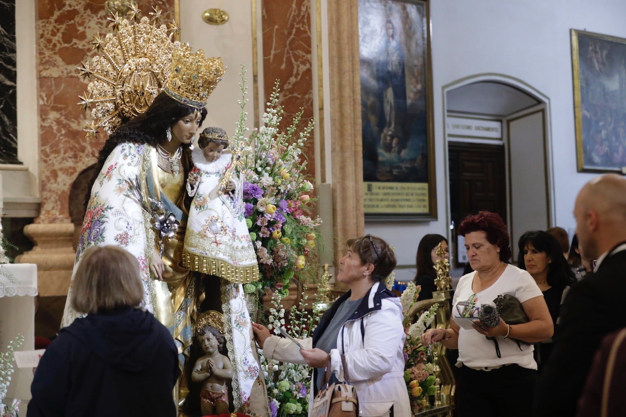 Así ha sido el Besamanos de la Virgen 2023