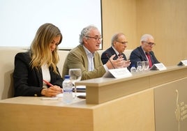 Sonia Agudo, Tomás Cobo, Pedro Ibor y Jesús Gil en la presentación del congreso, este miércoles.