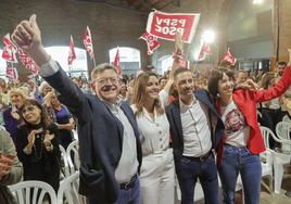 Ximo Puig, Sandra Gómez, Carlos Fernández Bielsa y Diana Morant, en el cierre de campaña del PSPV.