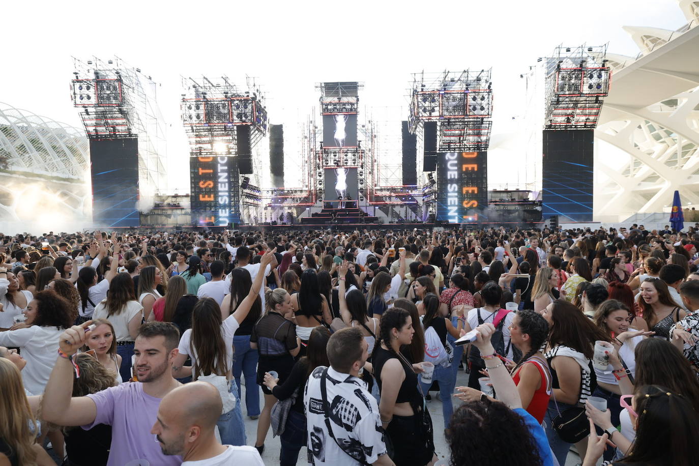 El reggaeton conquista la Ciudad de las Artes y las Ciencias de Valencia