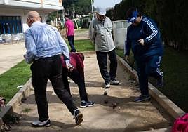 Un grupo de personas mayores en uno de los viajes del Imserso.