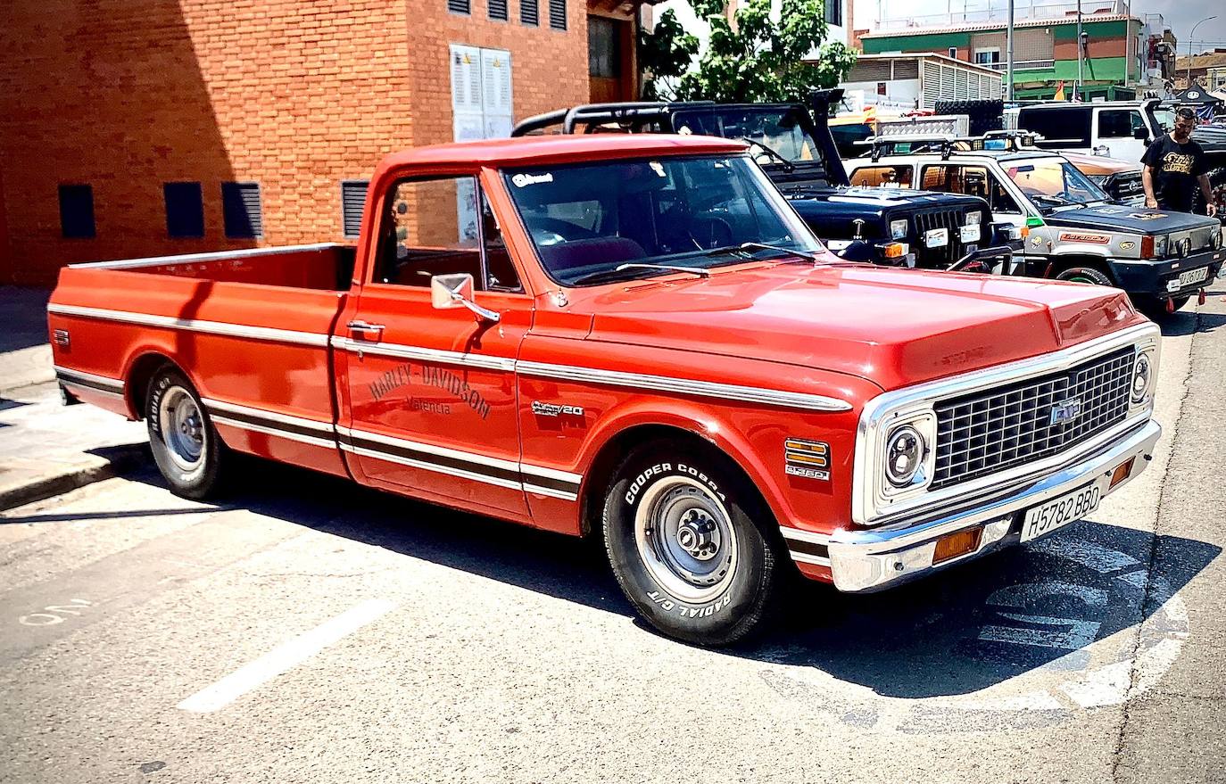 Los mejores coches americanos, en Rafelbunyol