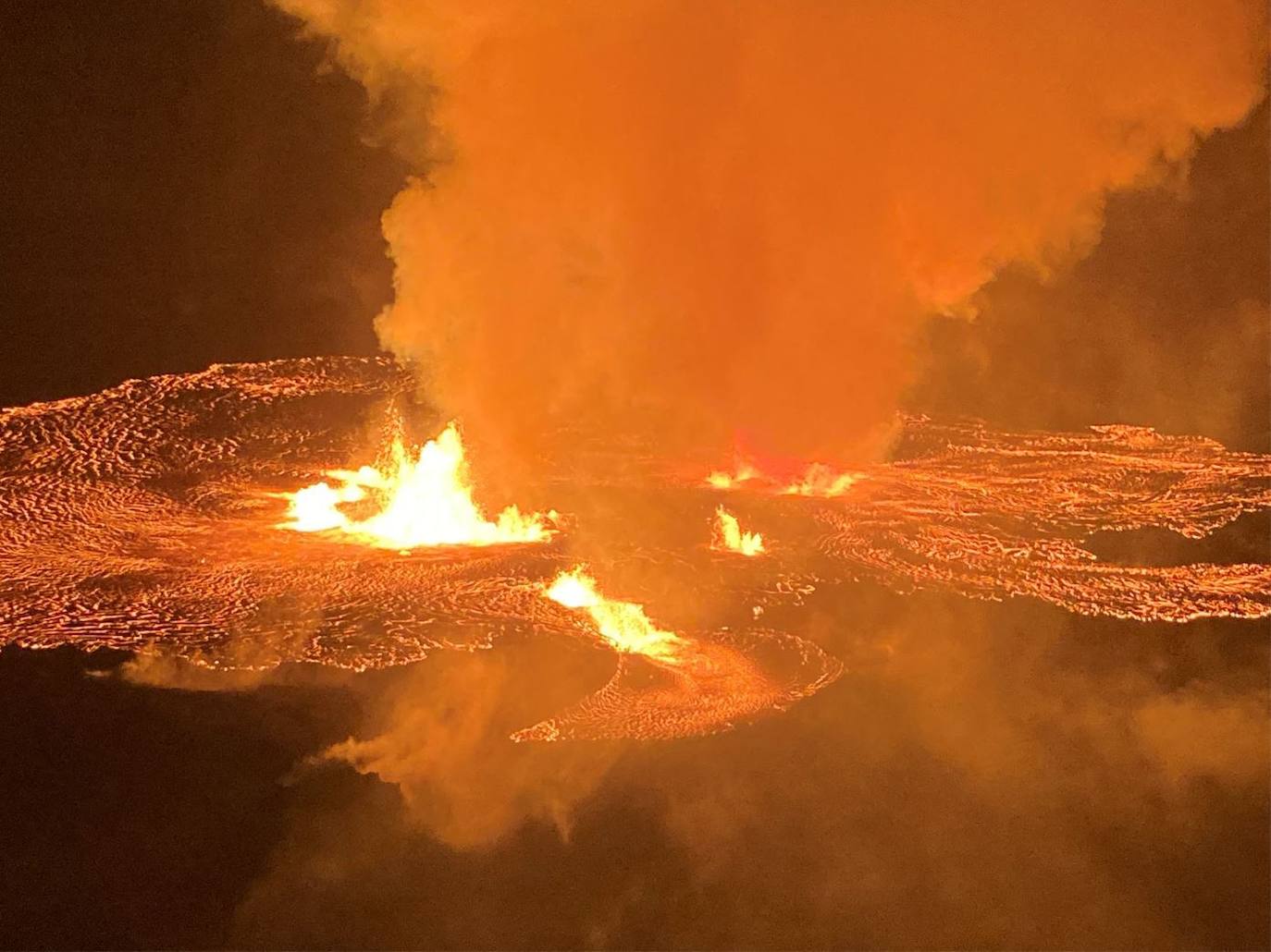 Las impresionantes imágenes del volcán Kilauea en erupción