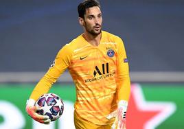 El portero del PSG Sergio Rico.