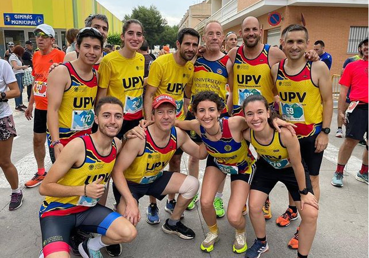 Corredores de la SDUPV, tras una carrera.