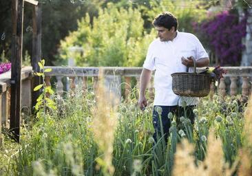 Quién es Mauro Colagreco: el primer chef no francés en lograr tres estrellas Michelin