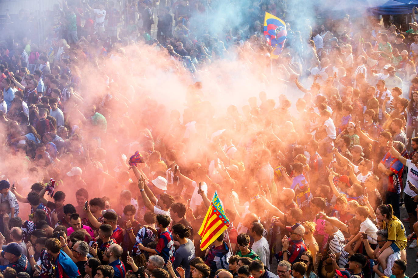 Las mejores imágenes del Levante - Alavés