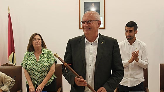 Grimalt inicia tres años de mandato en Dénia antes de pasar el relevo a Carrió
