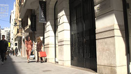 Interior de la tienda Poppyns de Valencia.