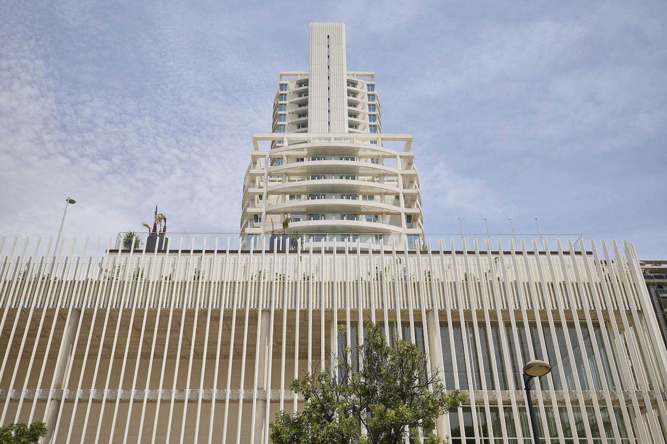 La nueva Torre Ikon de Valencia abre sus puertas