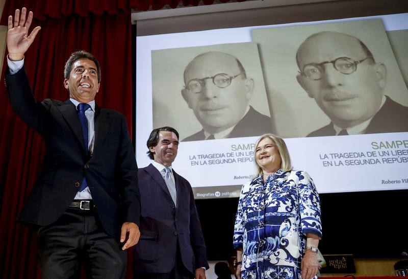 Aznar, en la presentación del libro &#039;Valencia Samper&#039;