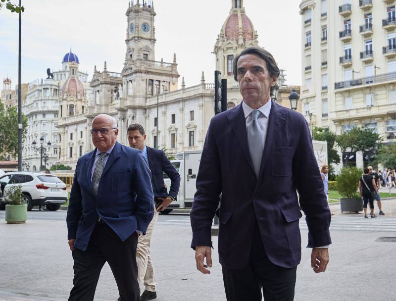 Aznar, en la presentación del libro &#039;Valencia Samper&#039;