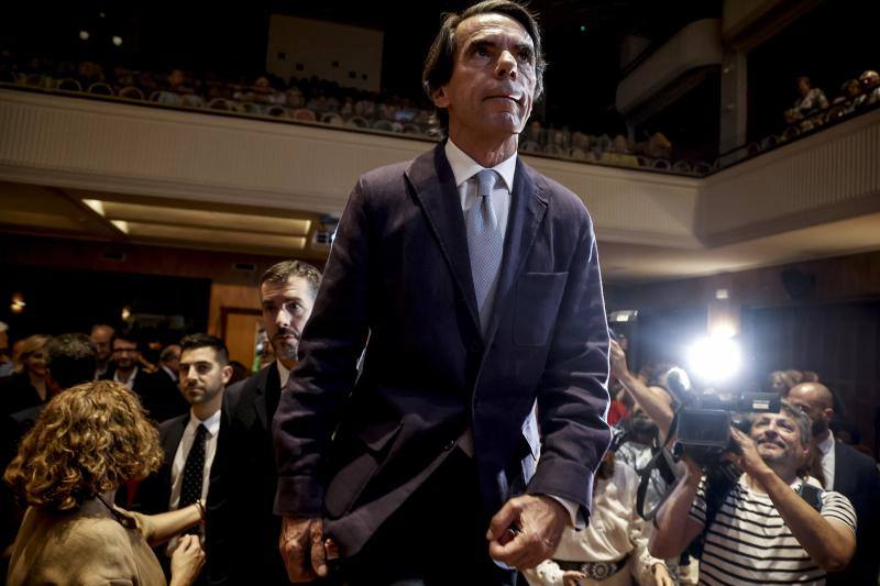 Aznar, en la presentación del libro &#039;Valencia Samper&#039;