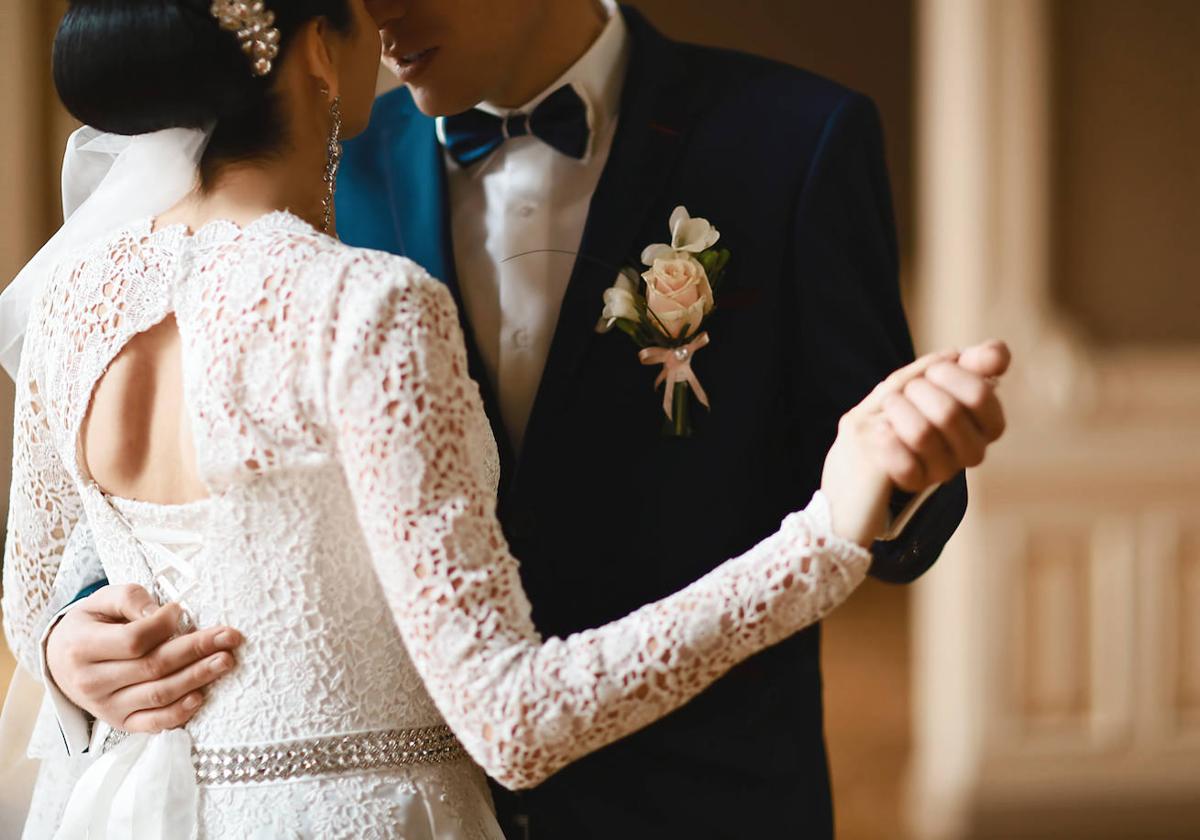 La 'no boda' valenciana: Así se ha celebrado el enlace más viral