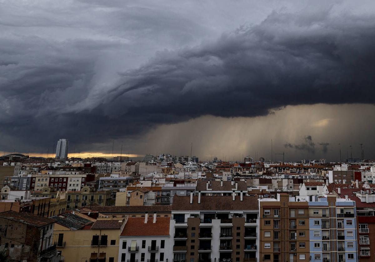 Tormenta en Valencia.