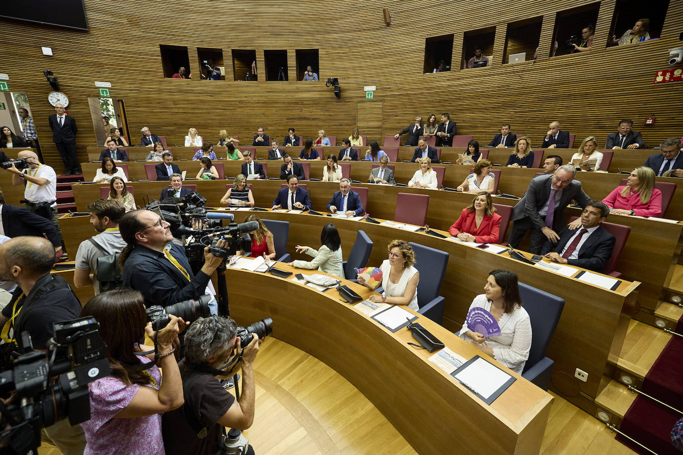 La Constitución de Les Corts Valencianes, en imágenes