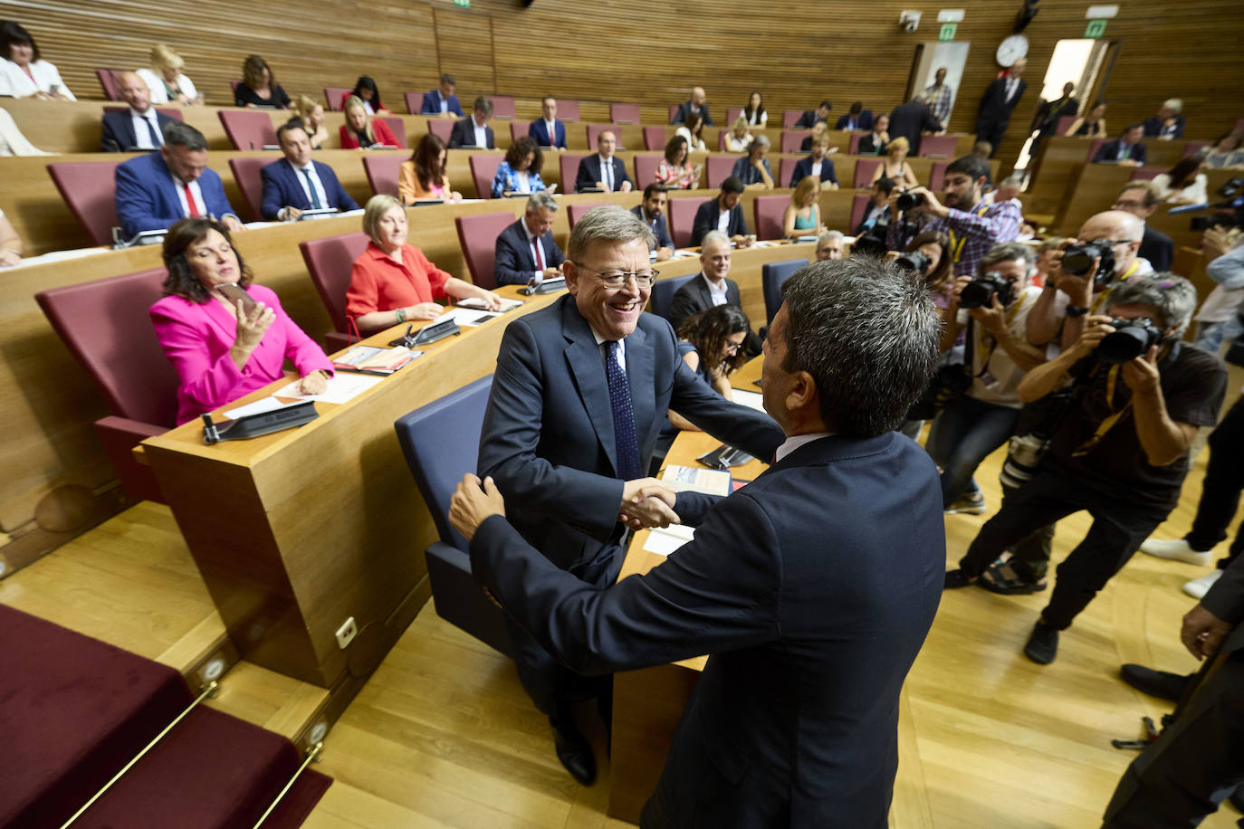 La Constitución de Les Corts Valencianes, en imágenes