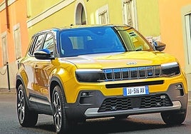 Imagen muy atractiva para el último modelo de Jeep, el eléctrico y urbano Avenger.
