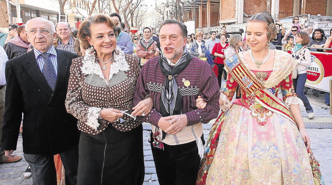 Carmen Sevilla y su historia de amor con las Fallas de Valencia