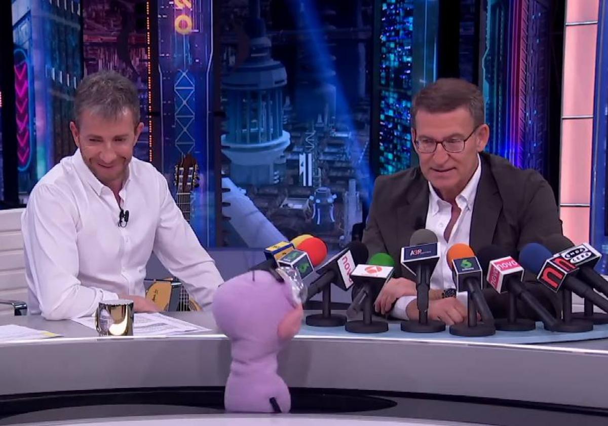 Feijóo y Pablo Motos este miércoles en 'El Hormiguero'.