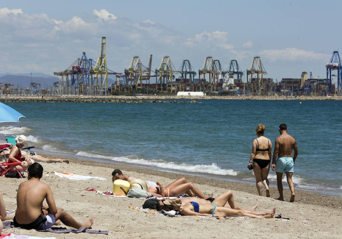 PLaya de Abre del Gos, una de las playas del sur donde se tienen que hacer obras de regeración.