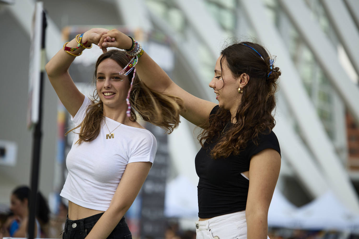 Miles de personas vibran con el Big Sound de Valencia en su primer día