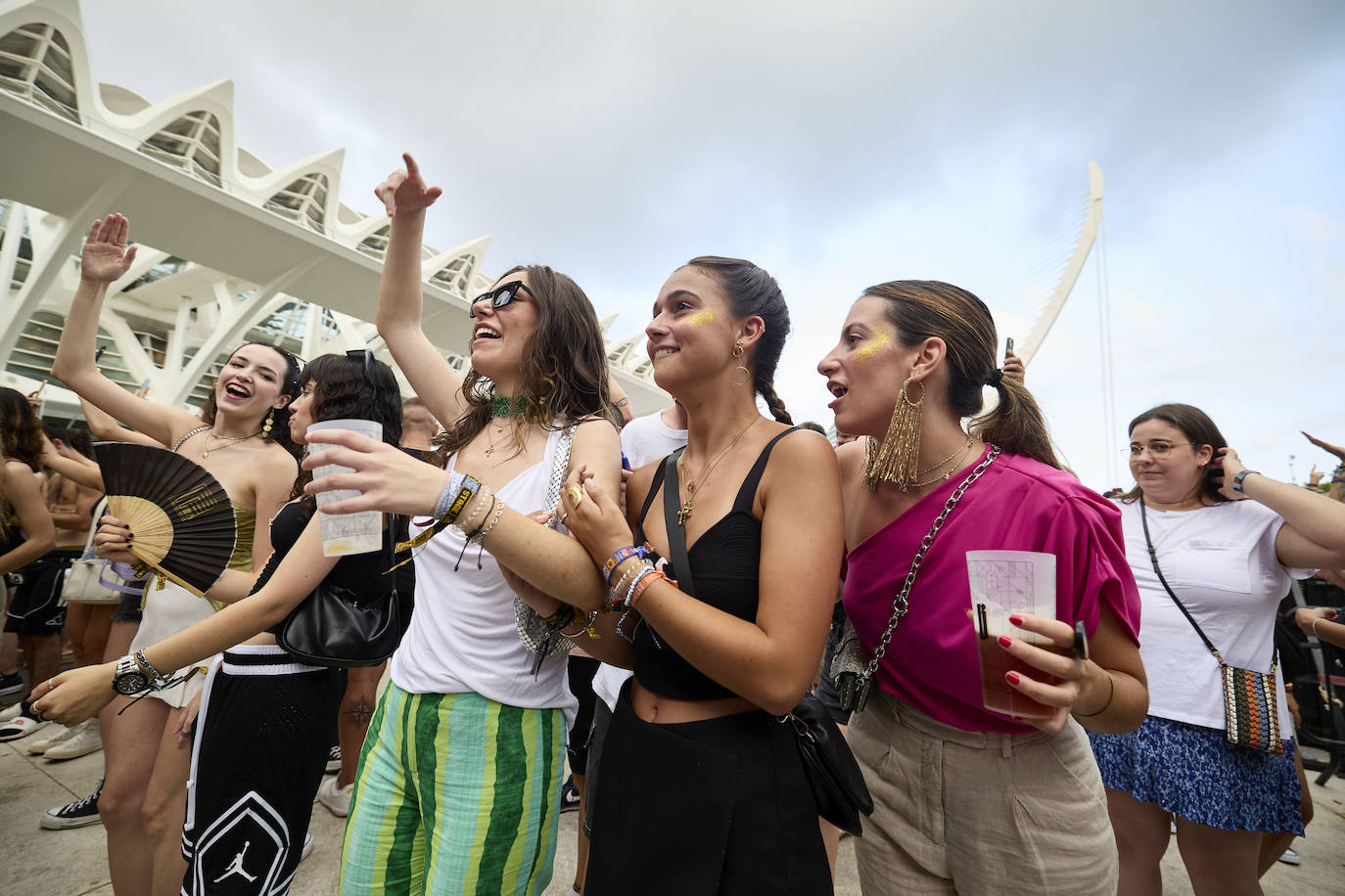 Miles de personas vibran con el Big Sound de Valencia en su primer día