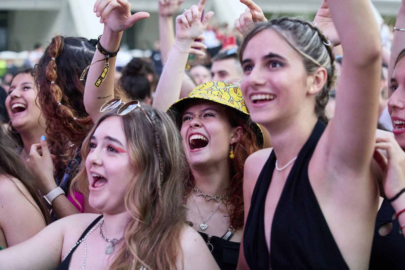 Miles de personas vibran con el Big Sound de Valencia en su primer día