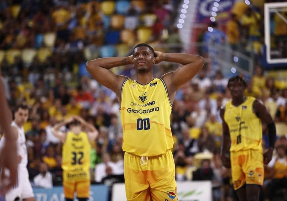 El Valencia Basket ficha a Inglis y hace una oferta por Guy