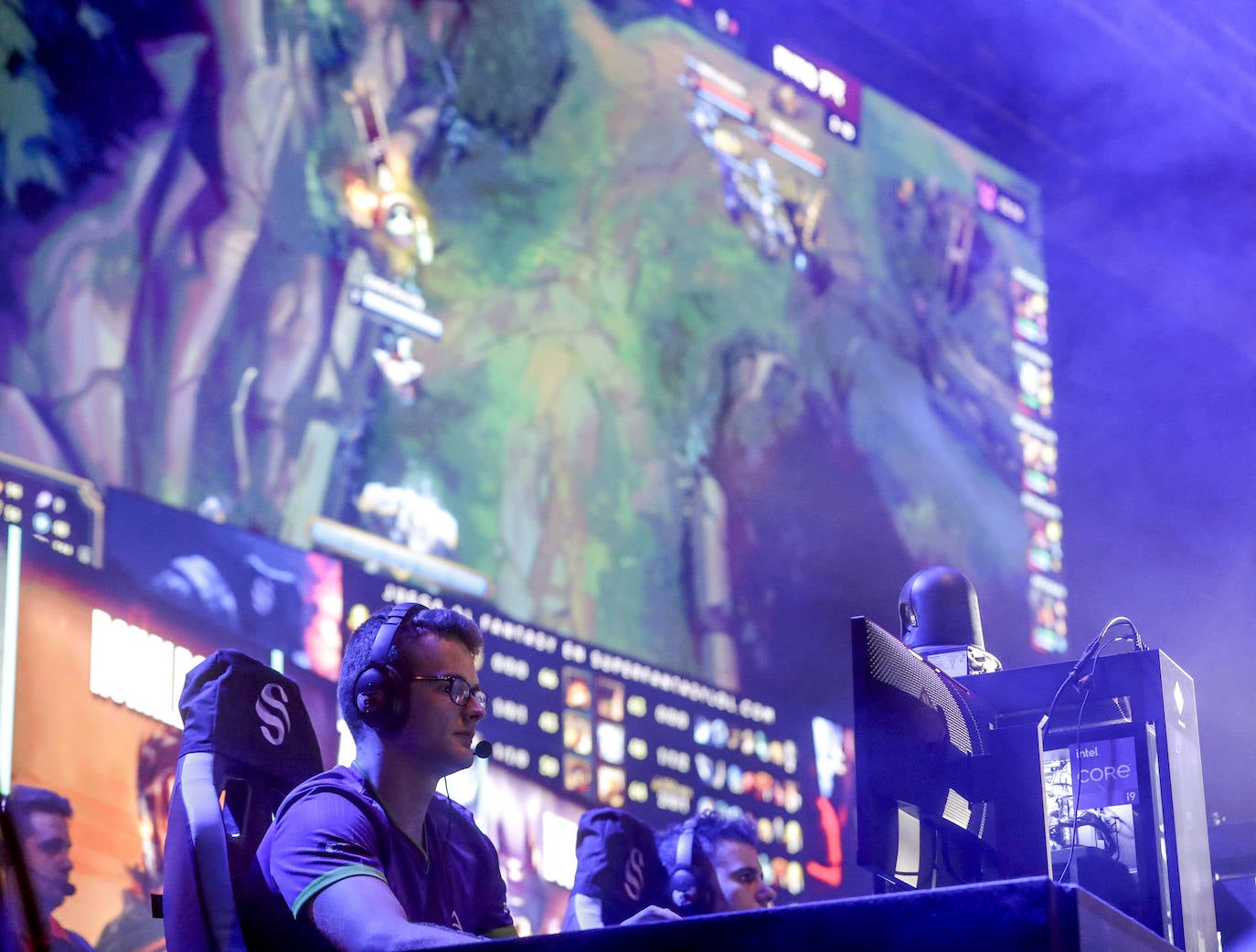 La Superliga de League of Legends se disputa en Valencia