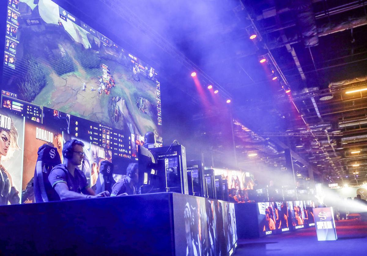 La Superliga de League of Legends se disputa en Valencia