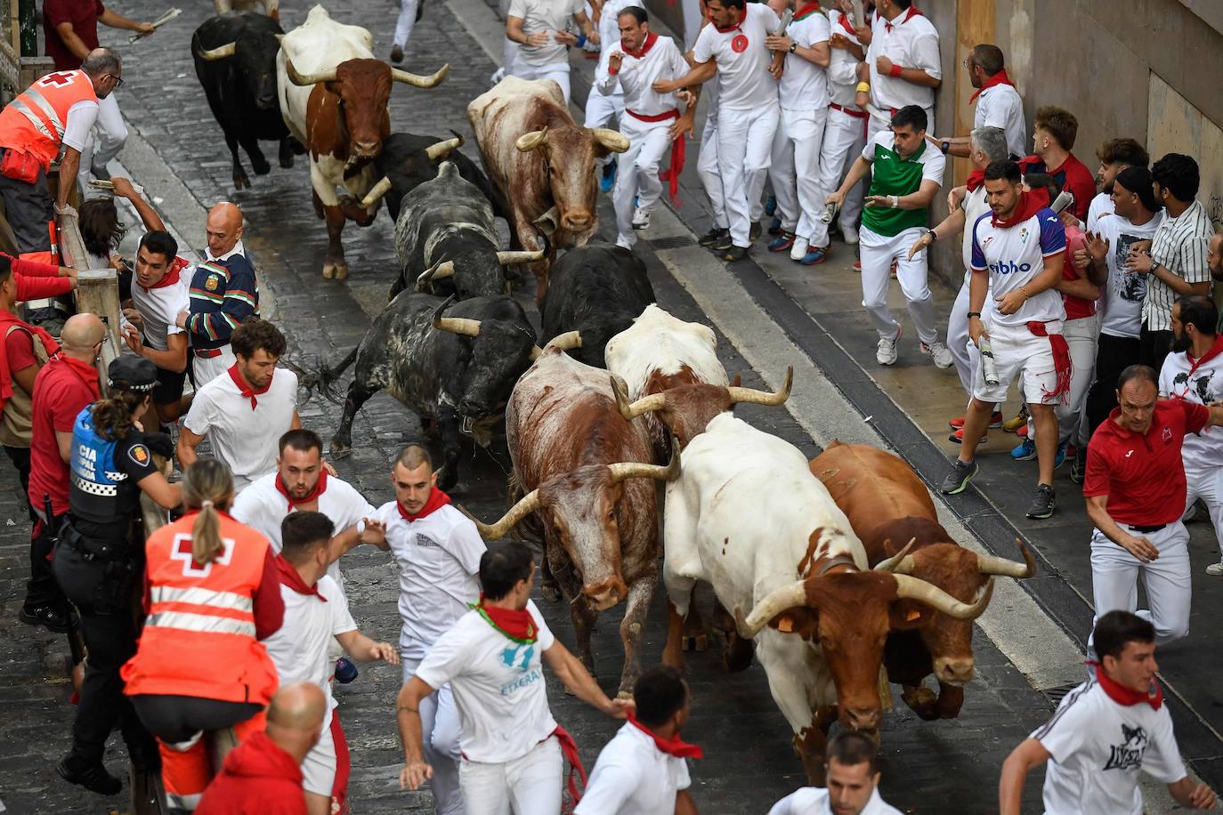 Emocionante tercer encierro en Pamplona