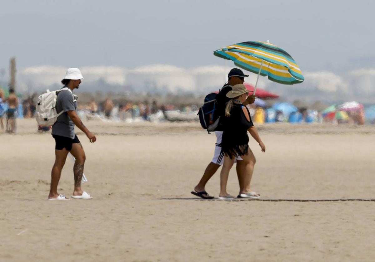 La Comunitat Valenciana, excepto el litoral de Castellón y el interior sur de Valencia, estará en alerta nivel amarillo por temperaturas a partir del lunes