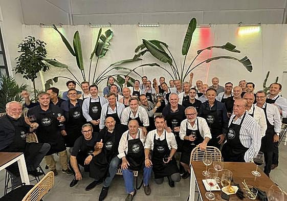 Participantes en el curso de cata de jamón de la sociedad Cuchara de Plata.