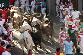 Los toros de Jandilla protagonizan un encierro veloz y limpio